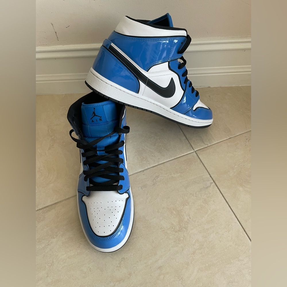 Jordan 1 - Men’s - Size 11.5 - Like New - No Box